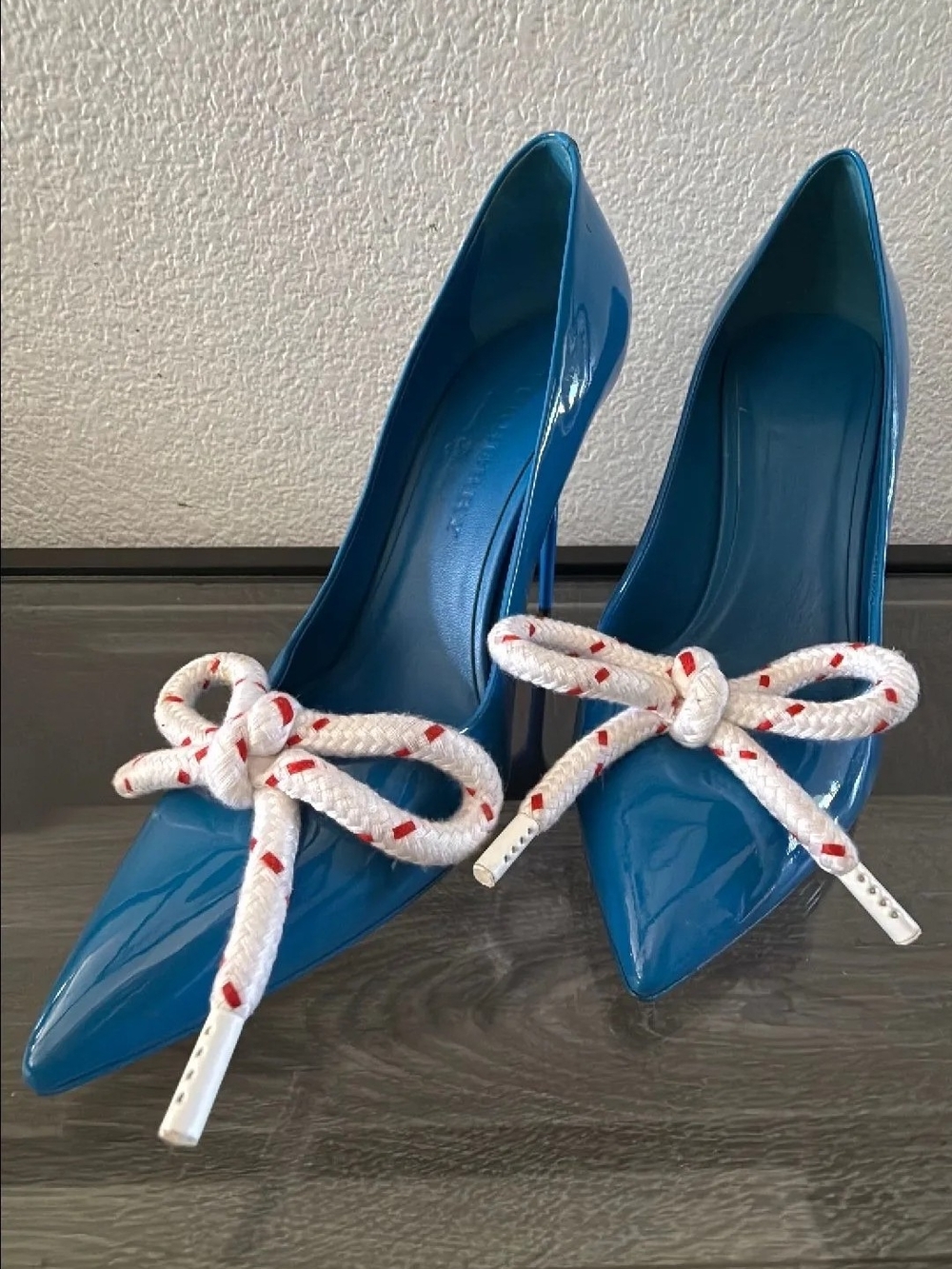 Burberry Patent Pointed-Toe Stiletto Pumps with Decorative Bow